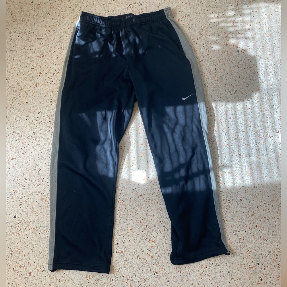 Men’s Nike sweatpants
